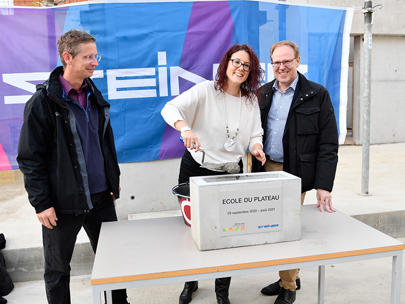 Ecole du Plateau: cérémonie de la pose de la première pierre