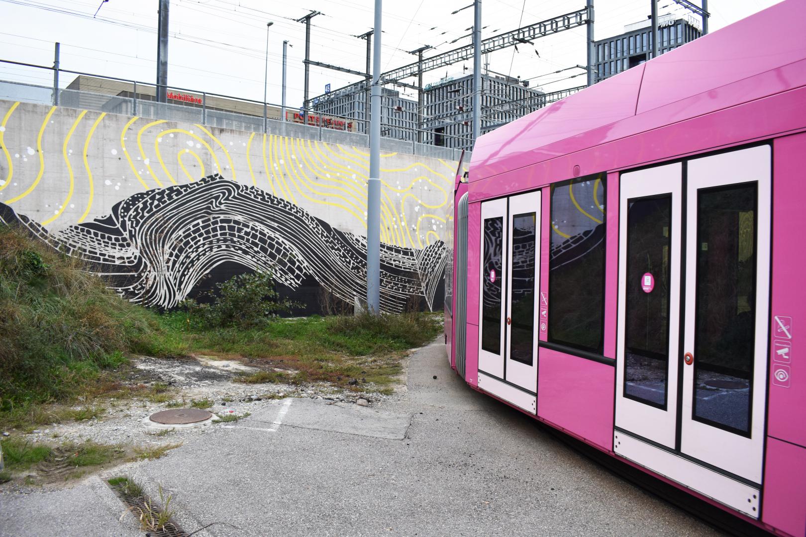 Inauguration de "Ligne de terre" en images