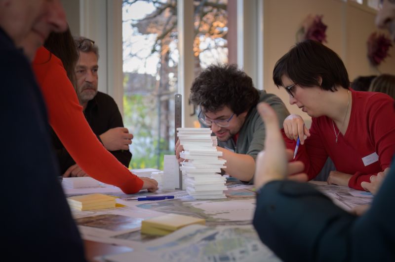 Séance de concertation du 4 avril 2023 pour l'élaboration du quartier Chapelle-Gui