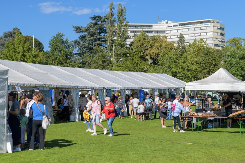 Fête de l'Abeille et du Terroir en images