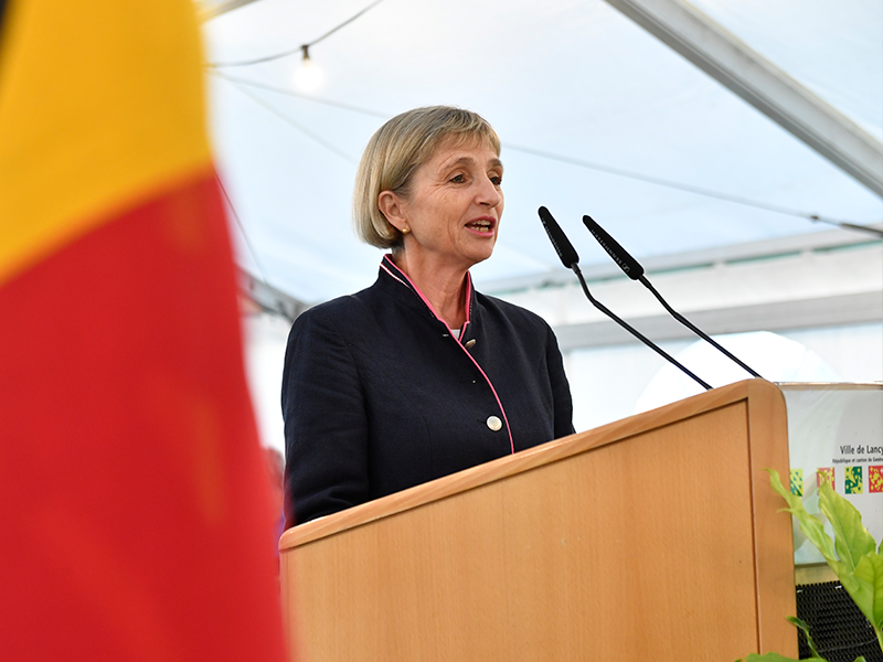 Cérémonie en l'honneur de Mme Fabienne Fischer 