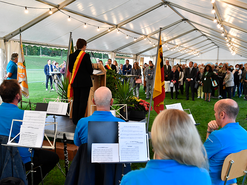 Cérémonie en l'honneur de Mme Fabienne Fischer 