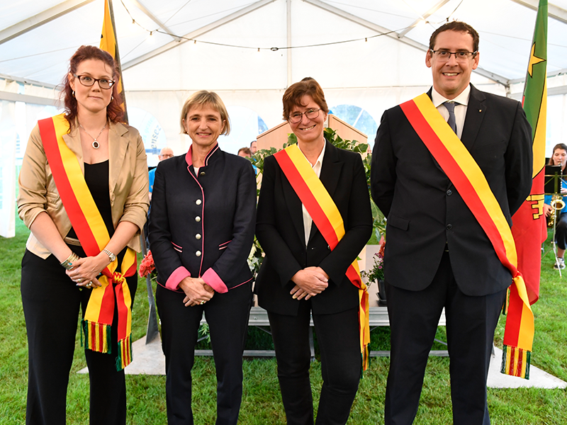 Cérémonie en l'honneur de Mme Fabienne Fischer 