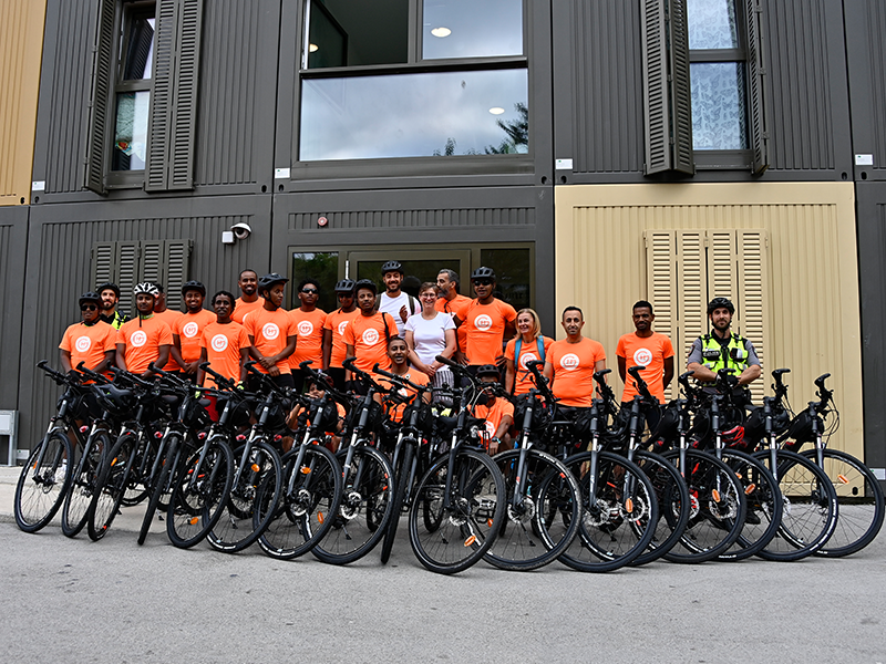 Tour de Suisse en vélo des migrants Yerenely en images