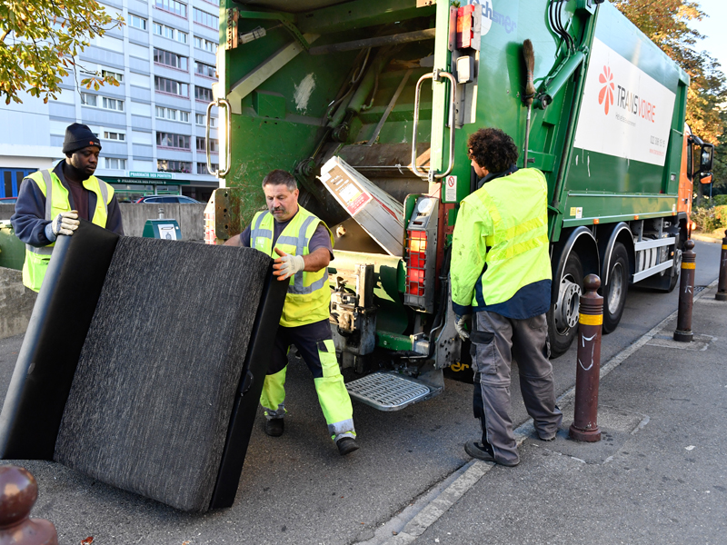 Photo: Alain Grosclaude La gestion des déchets à Lancy