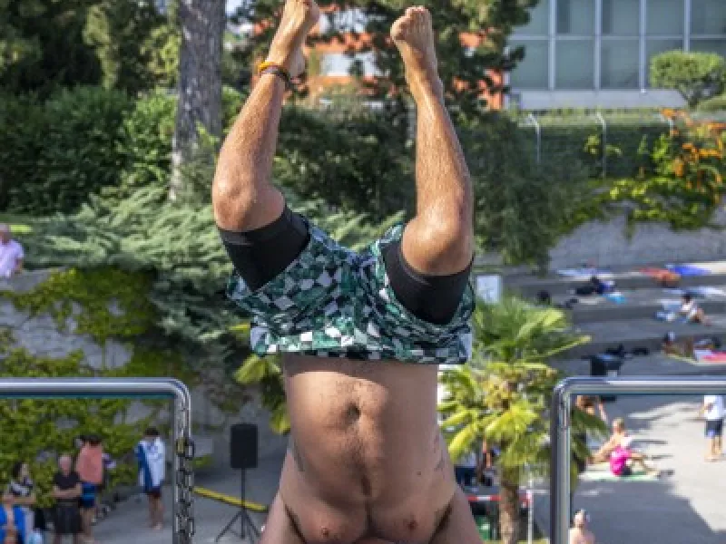 Lancy Cliff Diving en images