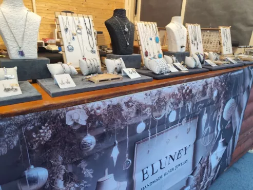 Eluney – Cadeau du Ciel (Gift from heaven)