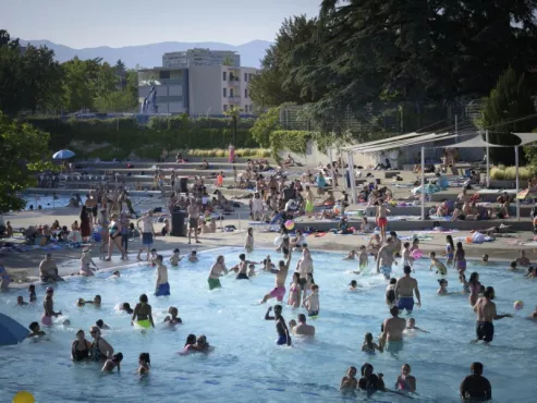 Lancy Pool Party