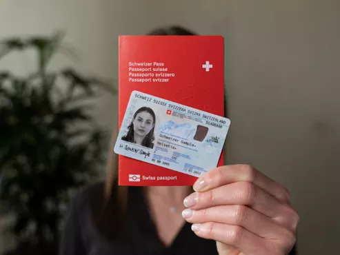 Carte d'identité biométrique Photo: fedpol