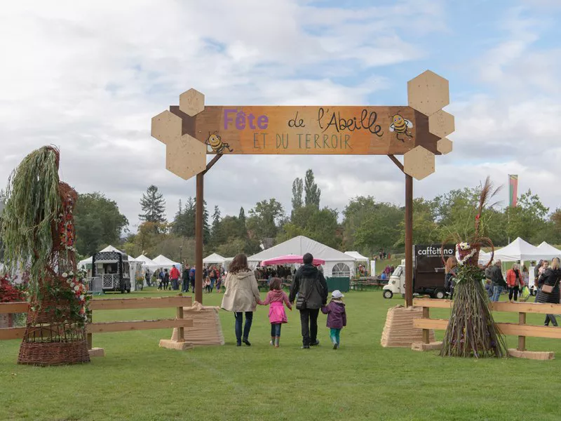 fete de l'abeille 